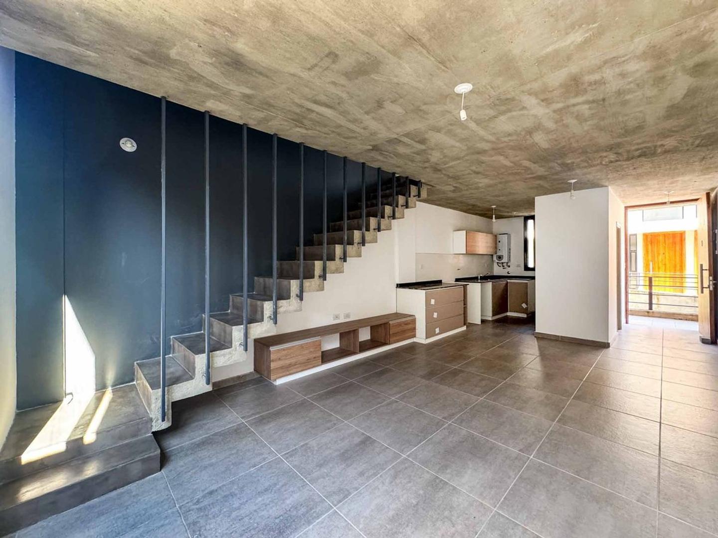 VENTA COMODO DUPLEX 2 DORM LA FELICIA HOUSING