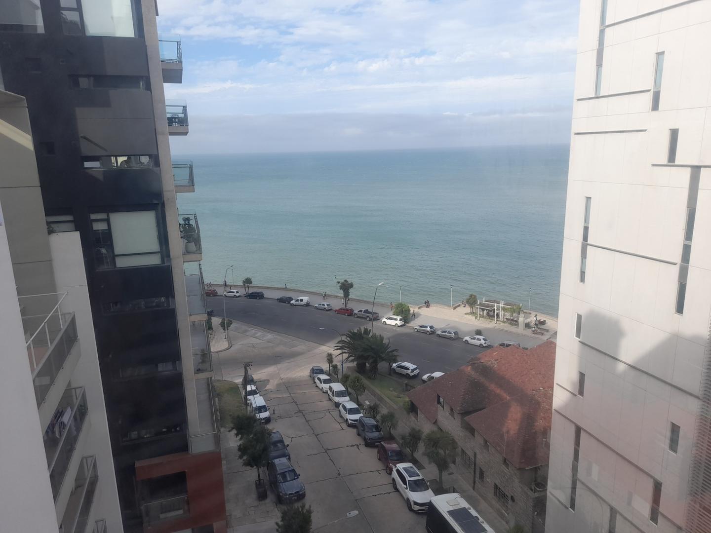 Departamento 4 ambientes con 3 baños