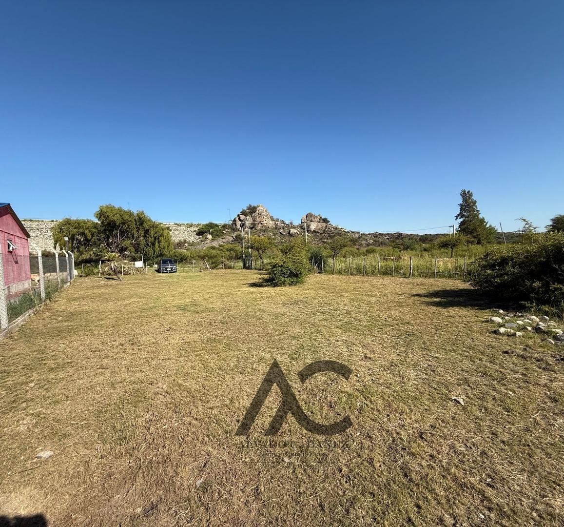 LOTE EN VENTA FRENTE AL DIQUE LAS PALMERAS