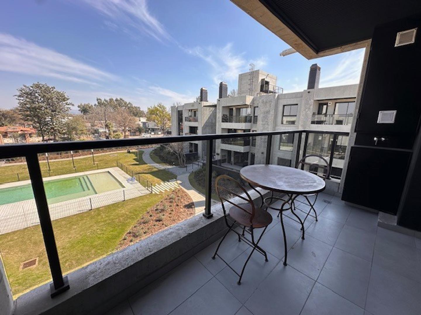 Avenida Ricardo Rojas 8200