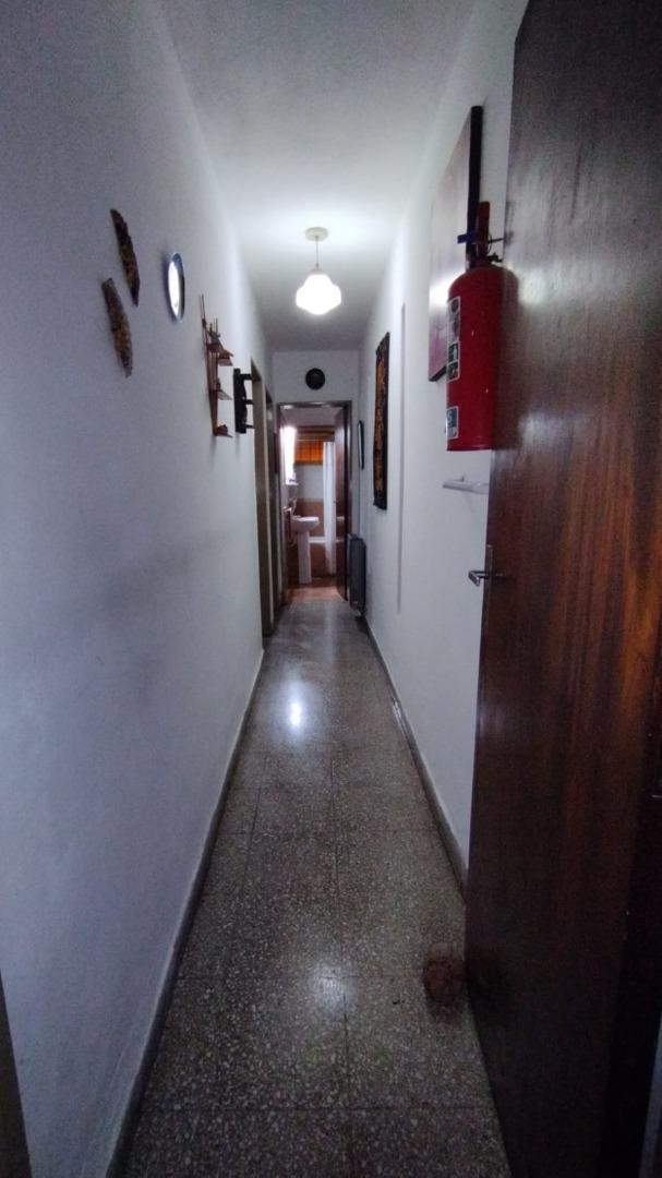 CASA A LA VENTA EN ALTO ALBERDI CON DOS DEPARTAMENTOS