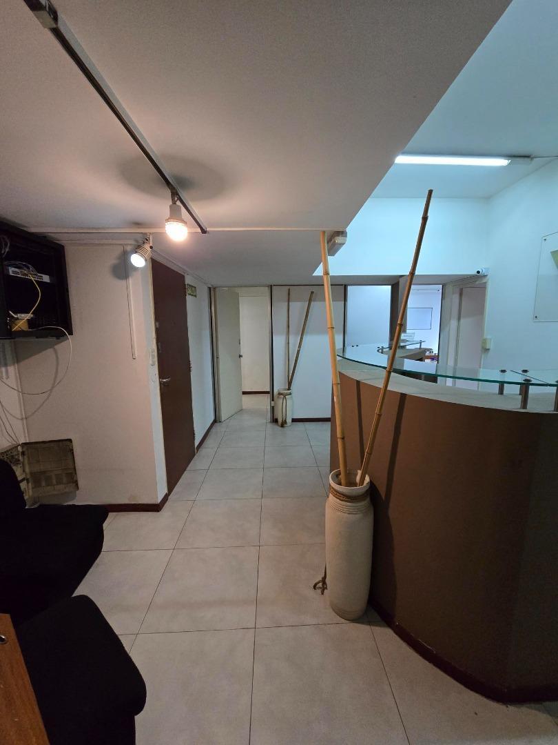 Oficina en Venta 60 años