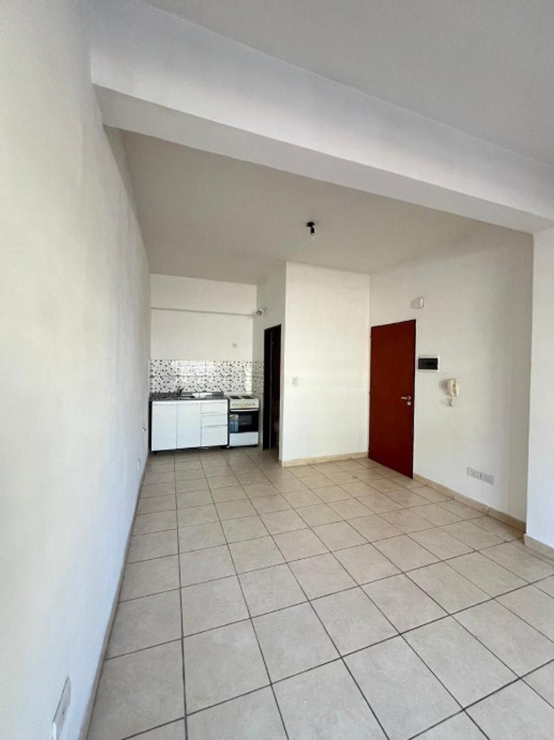 Departamento en Venta en Villa Dominico, USD 42.000