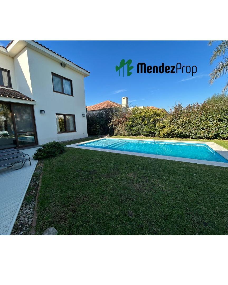 Casa en Venta de 4 dormitorios