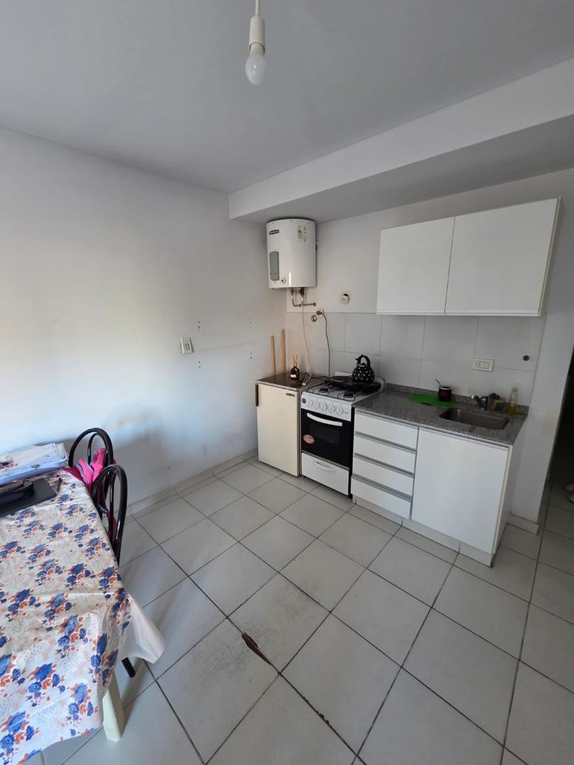 9 De Julio 1345 , Piso 4