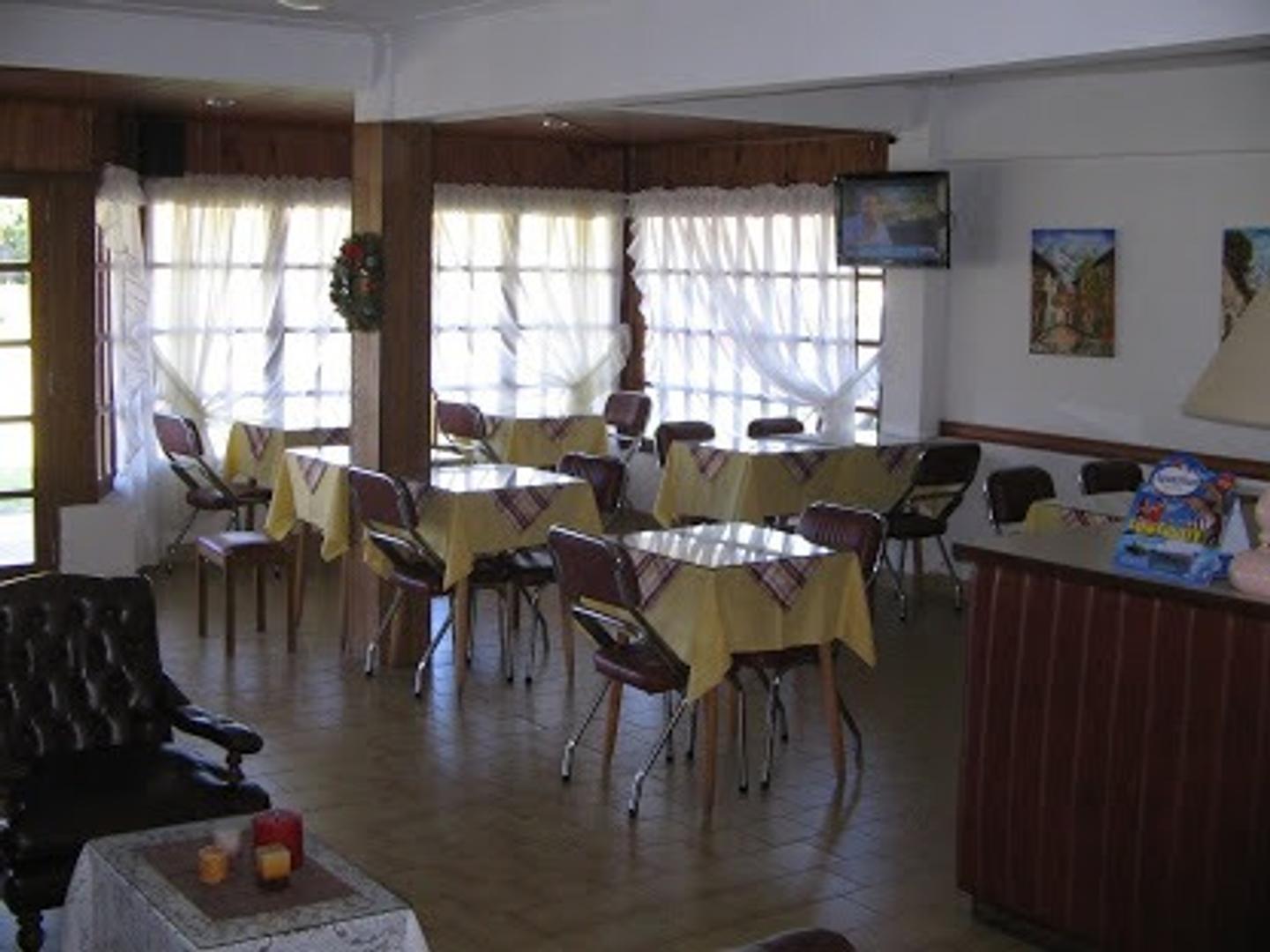 Hotel en Venta en Punta Mogotes, USD 400.000