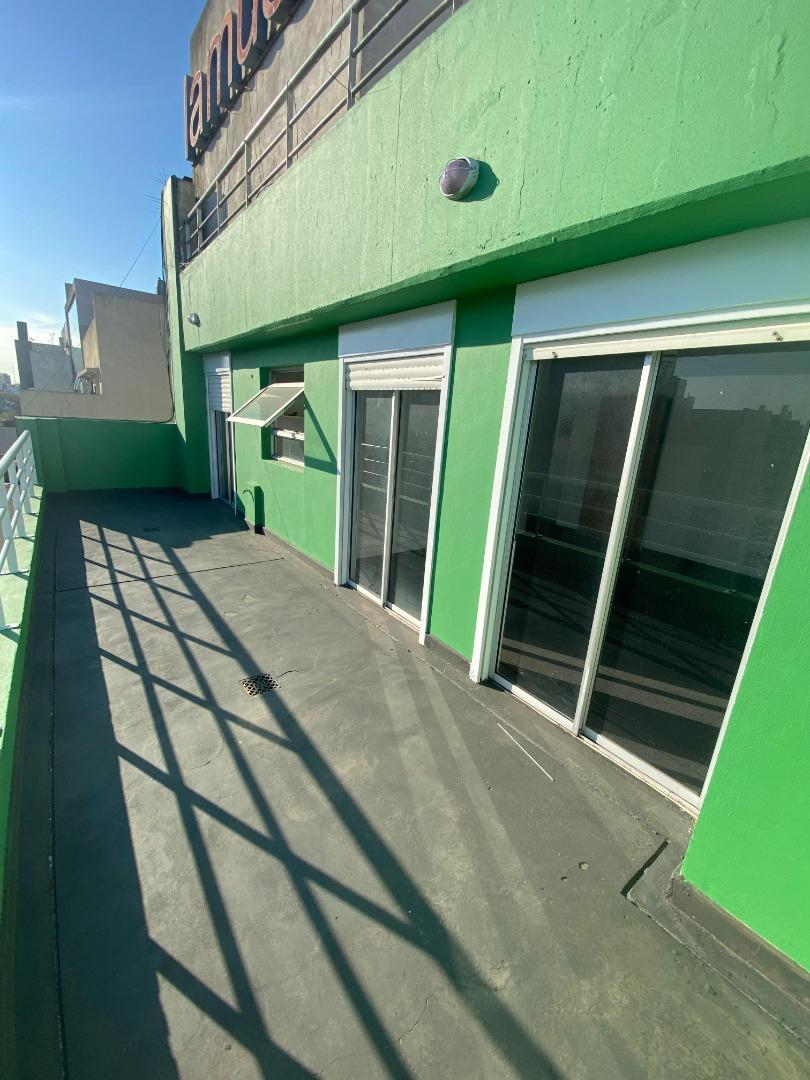 Alquiler. Oficina. Sin Expensas. Distrito Audiovisual.