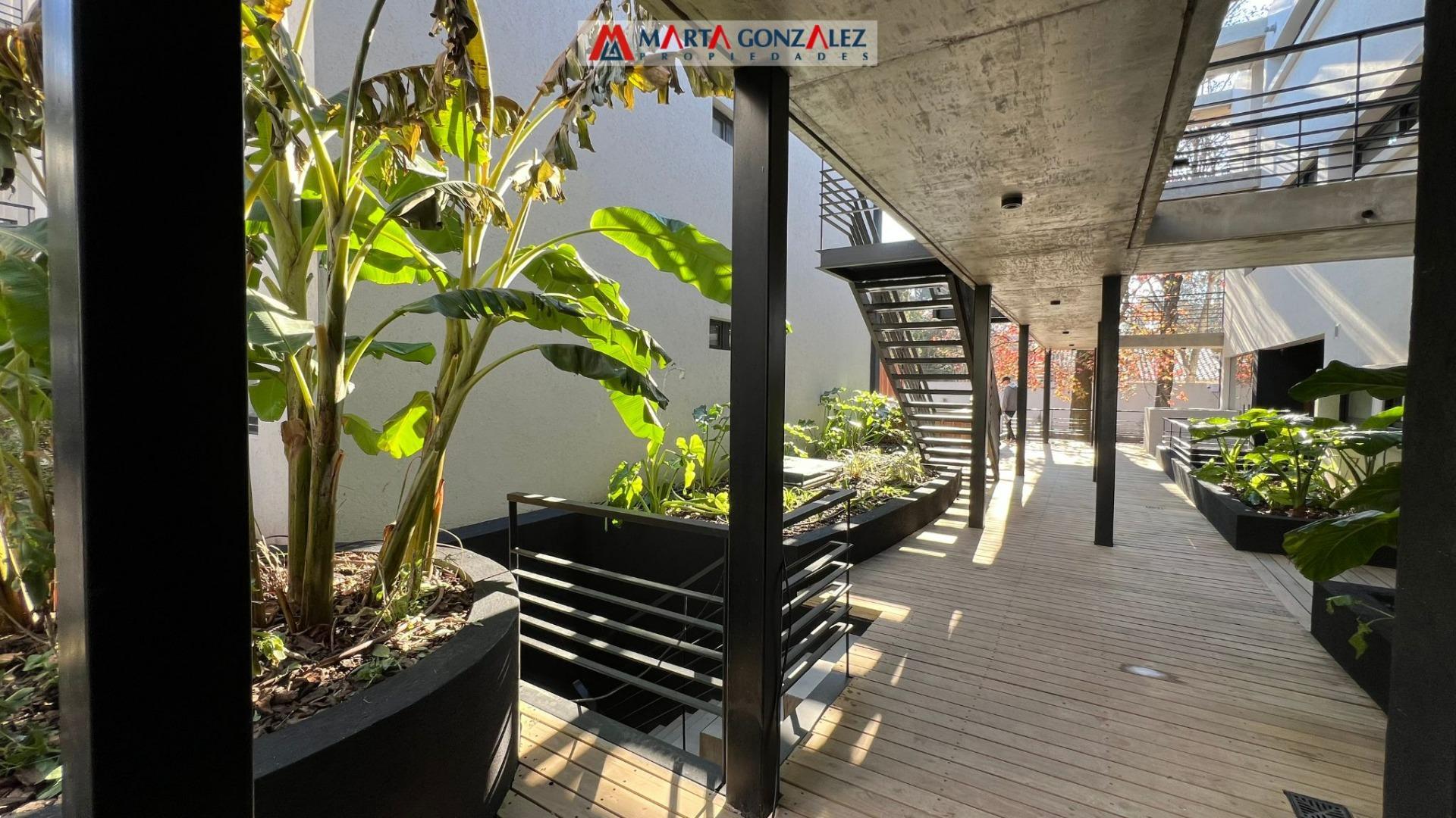 Departamento en Venta en Barrio Parque Leloir, USD 278.000