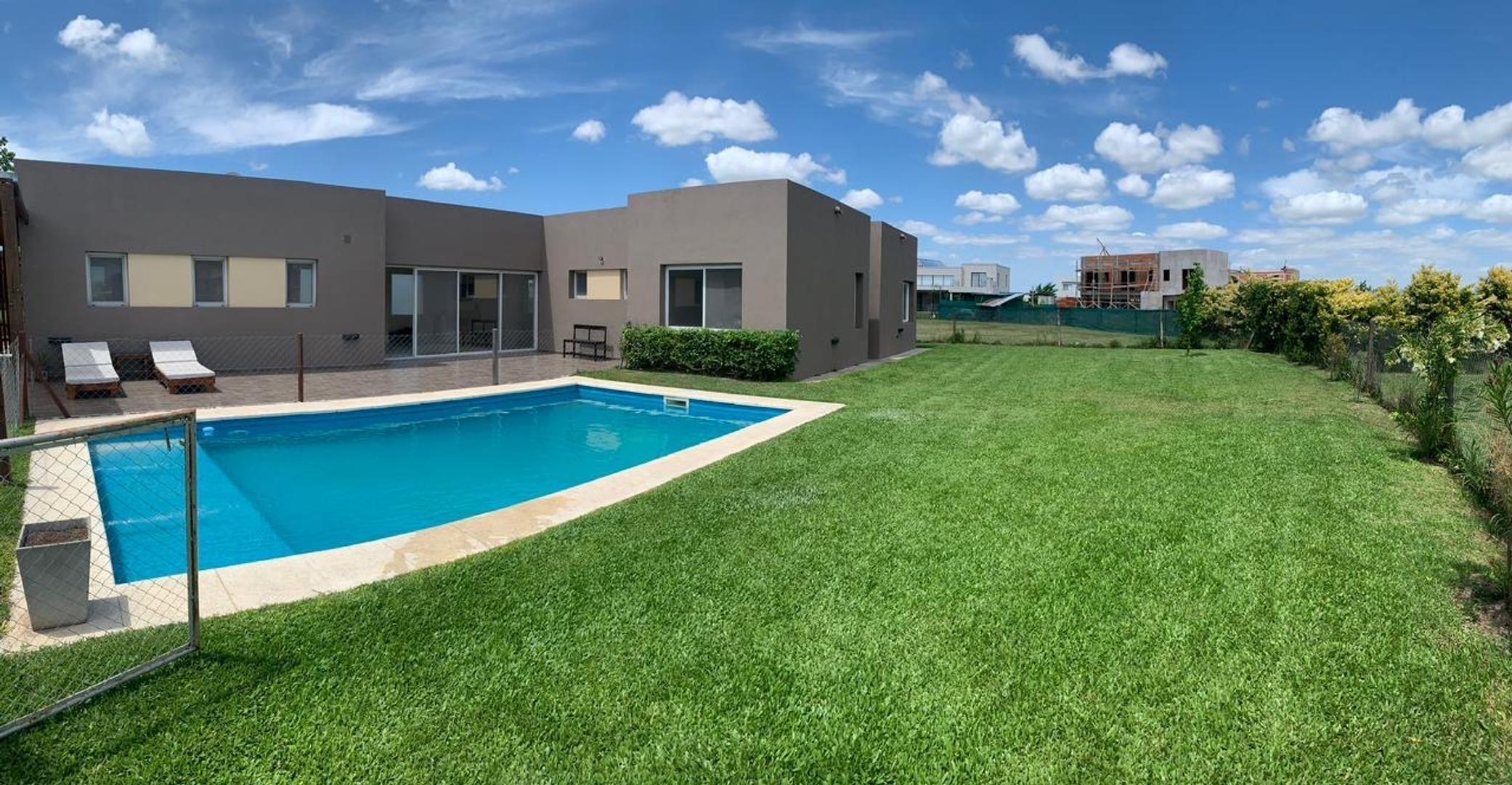 Casa en Cantón Golf desde Marzo