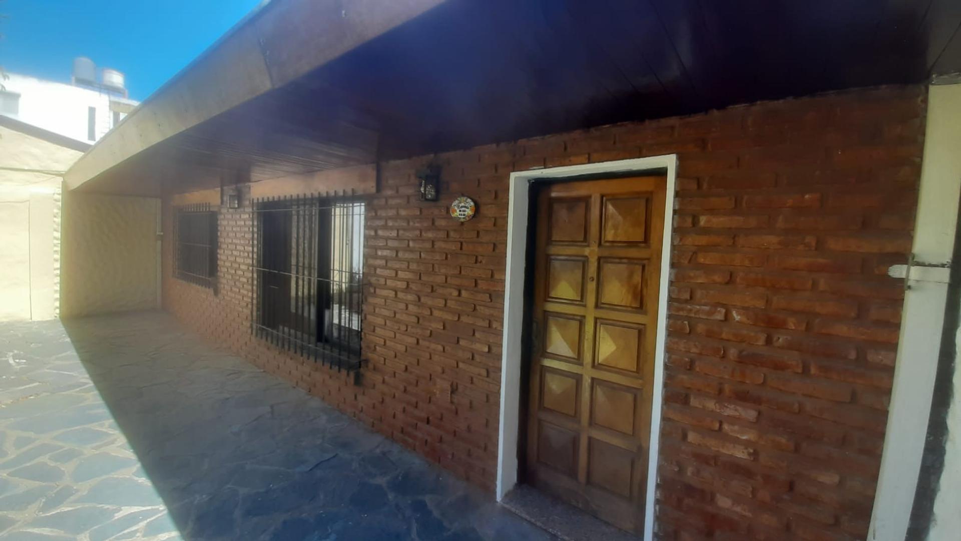 Casa en Alquiler en Olivos, $ 2.000.000