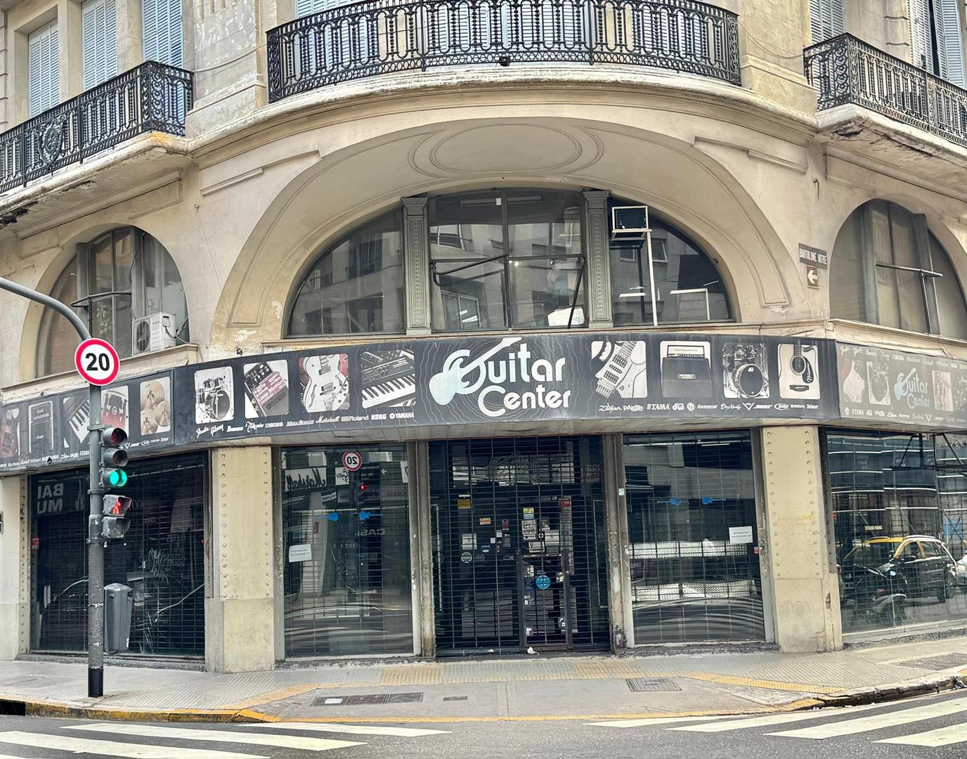 Local en Venta 70 años