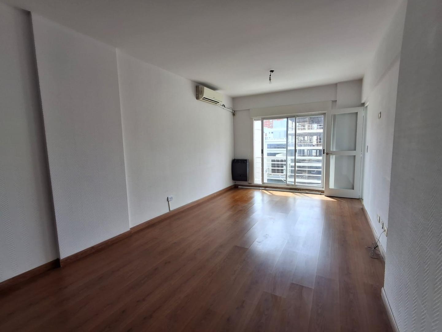 Departamento en Alquiler de 4 ambientes