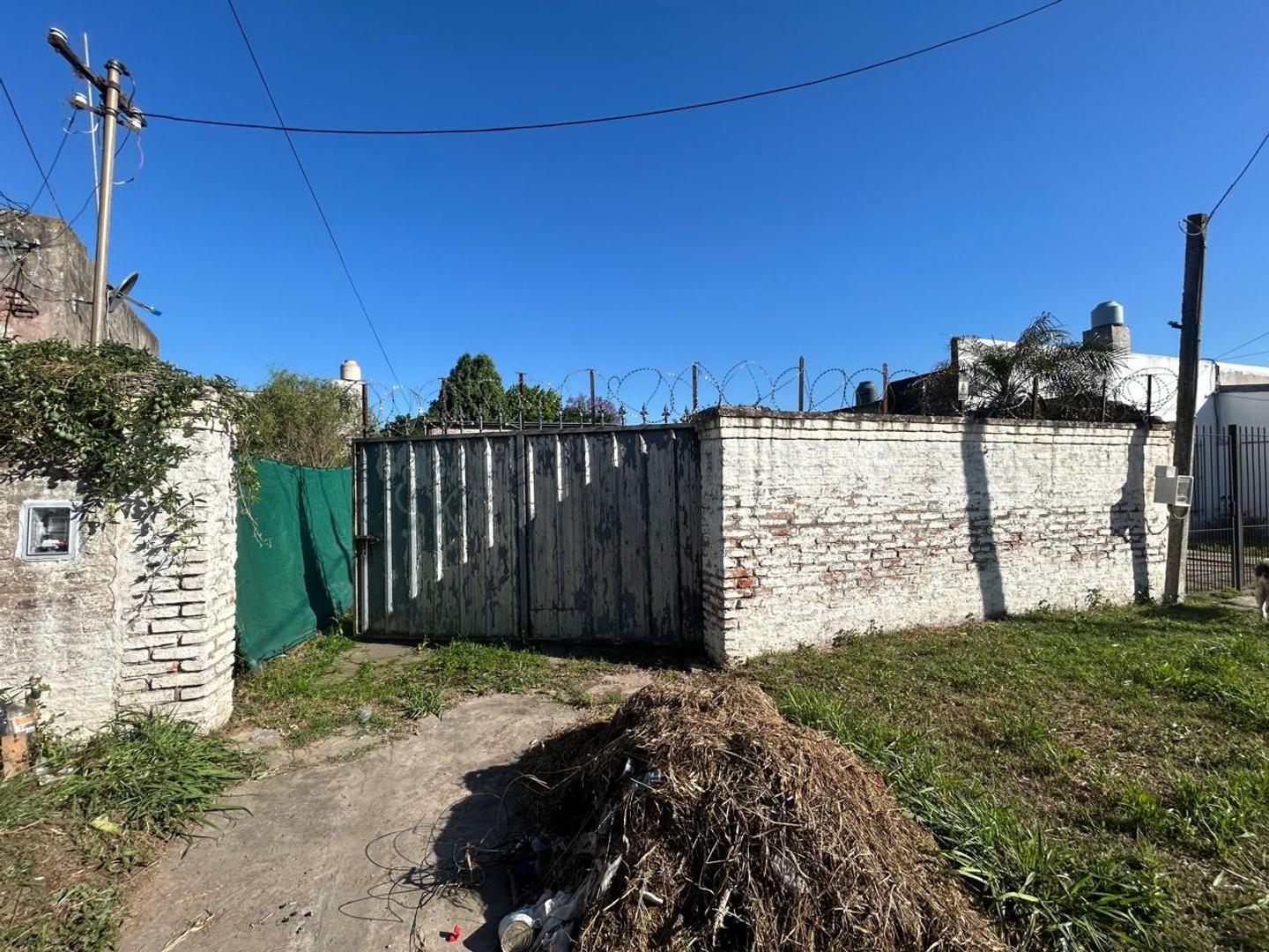 TERRENO CON CONSTRUCCIÓN