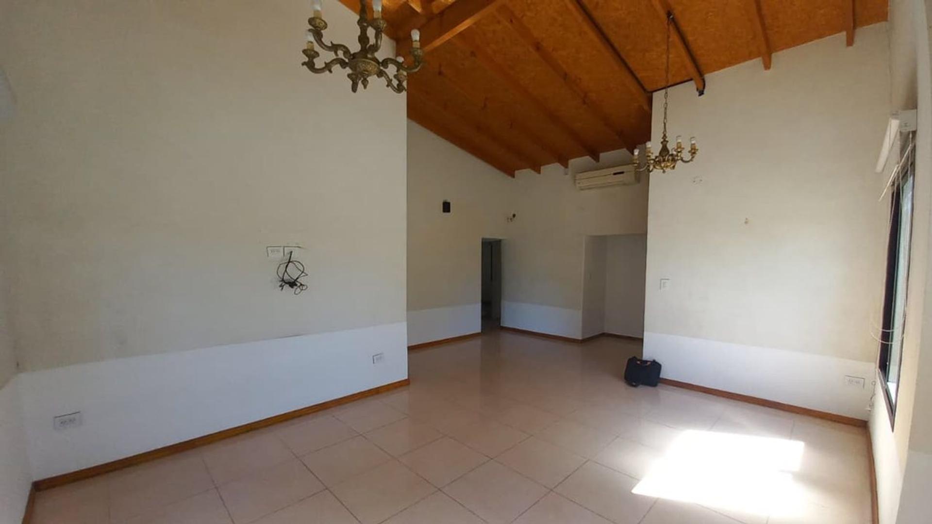 Alquiler de casa con pileta SAN VICENTE