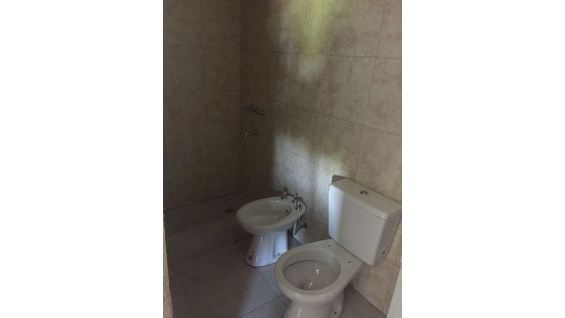 Av Rivadavia 15200 , Piso 4