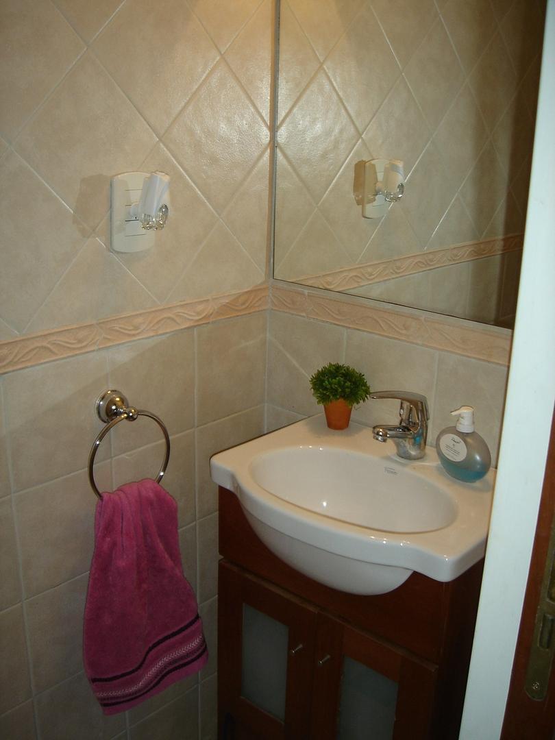 Casa en TRIPLEX  en FLORIDA ! Vte Lopez