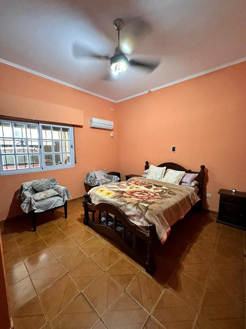 CASA 3 AMBIENTES EN MERLO CENTRO + DEPTO