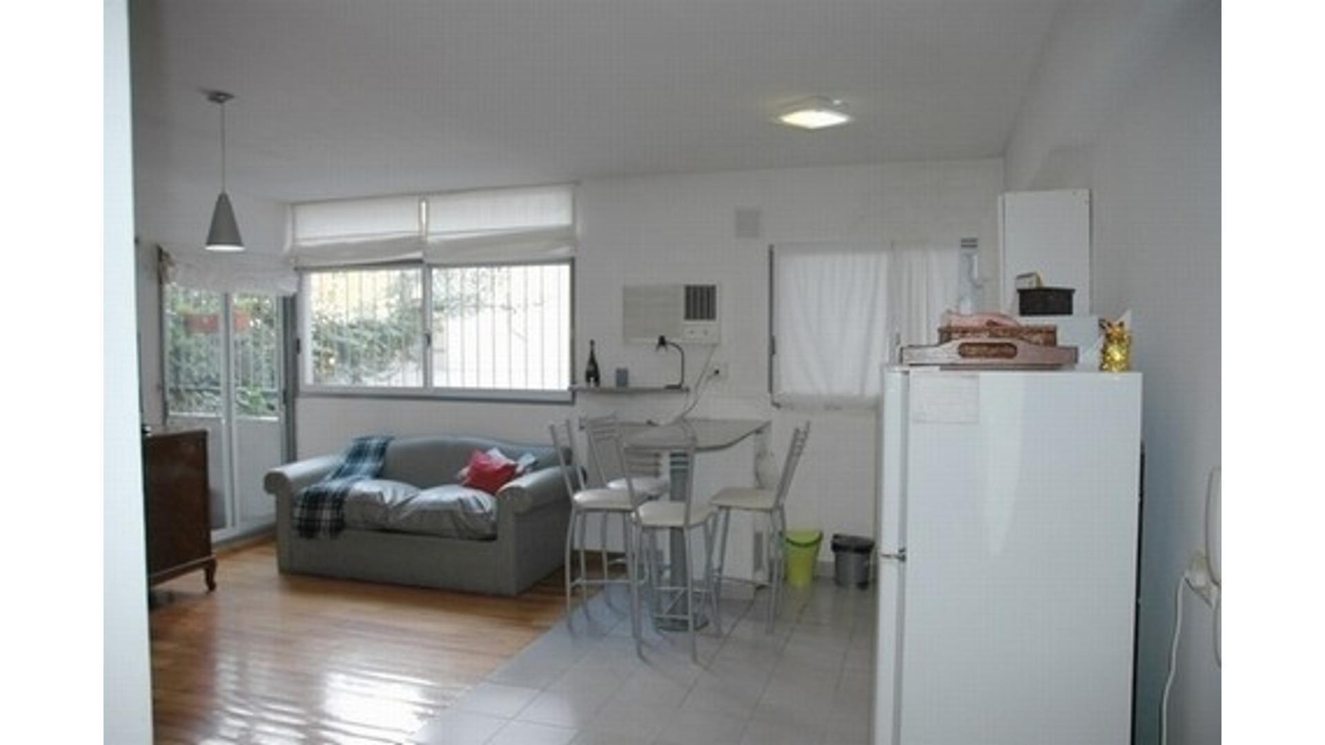 Departamento 2 ambientes con 1 baño