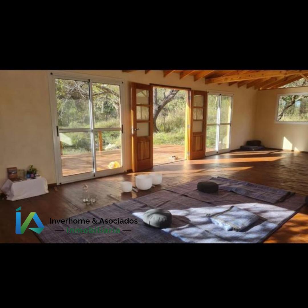 Casa en Venta con 6 cocheras