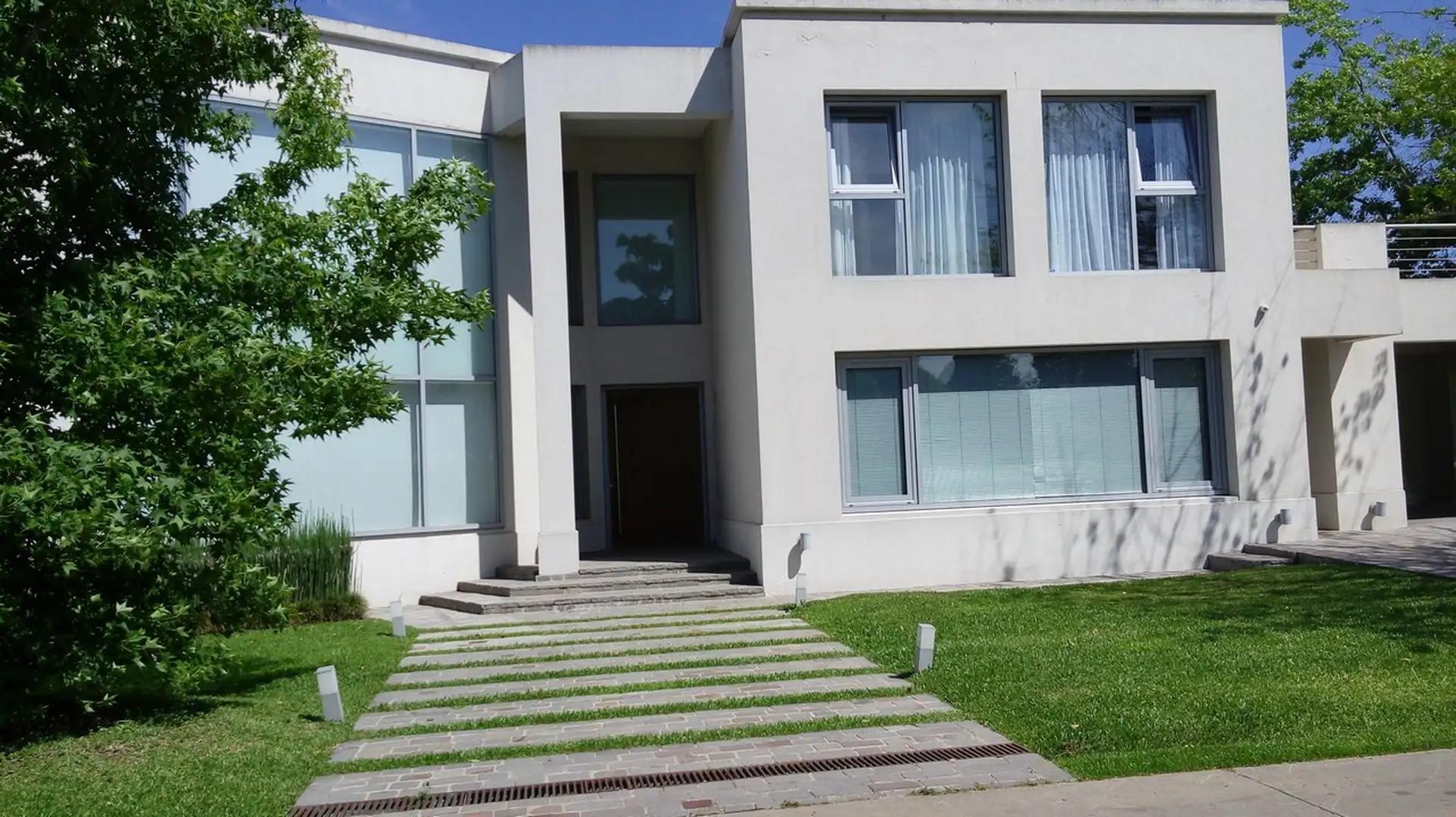 Casa La Martinica- Cod 10140