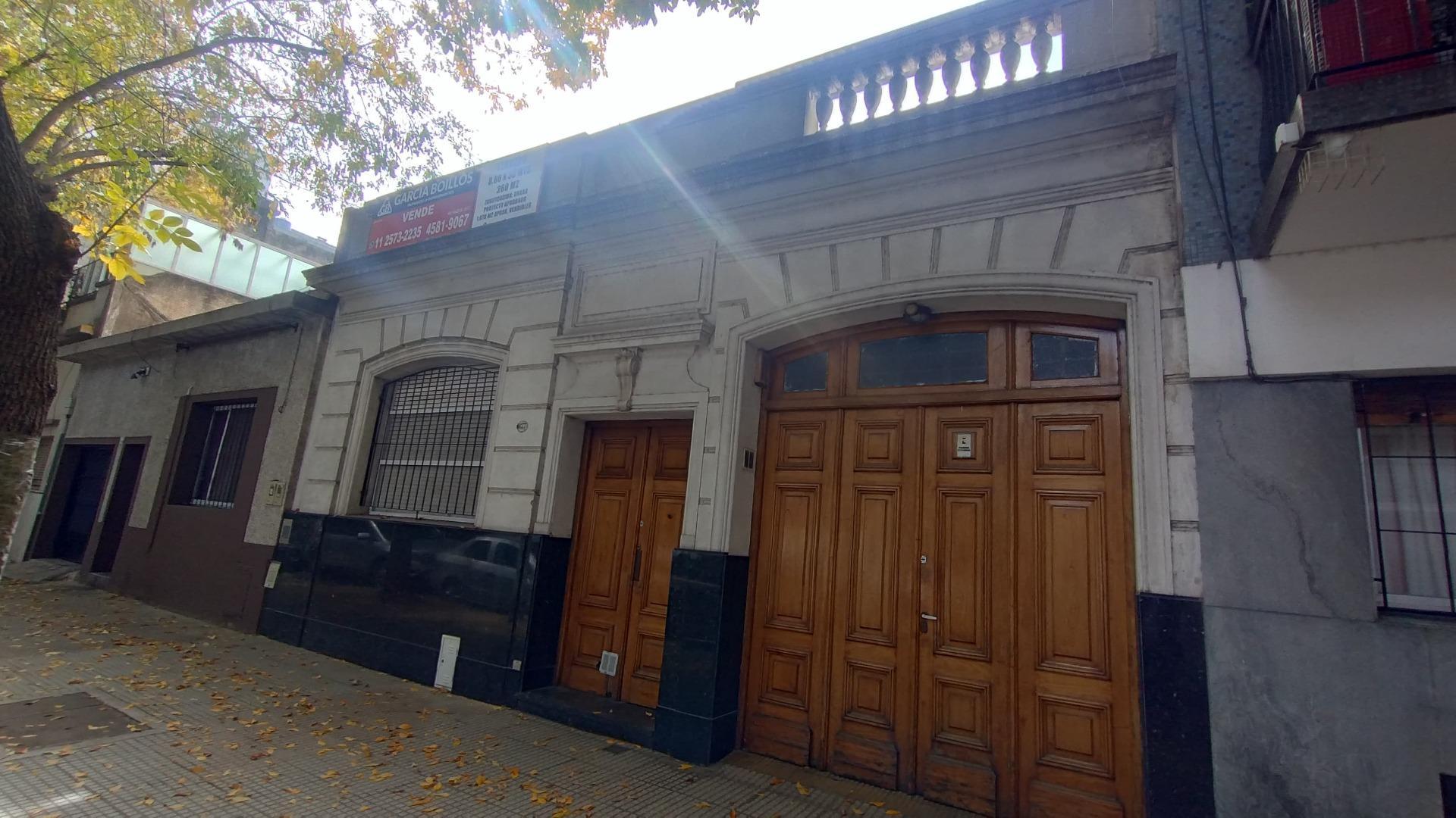 CASA 4 AMB.TODO EN BAJOS, GARAGE . FONDO Y TZA. - TNO PROPIO