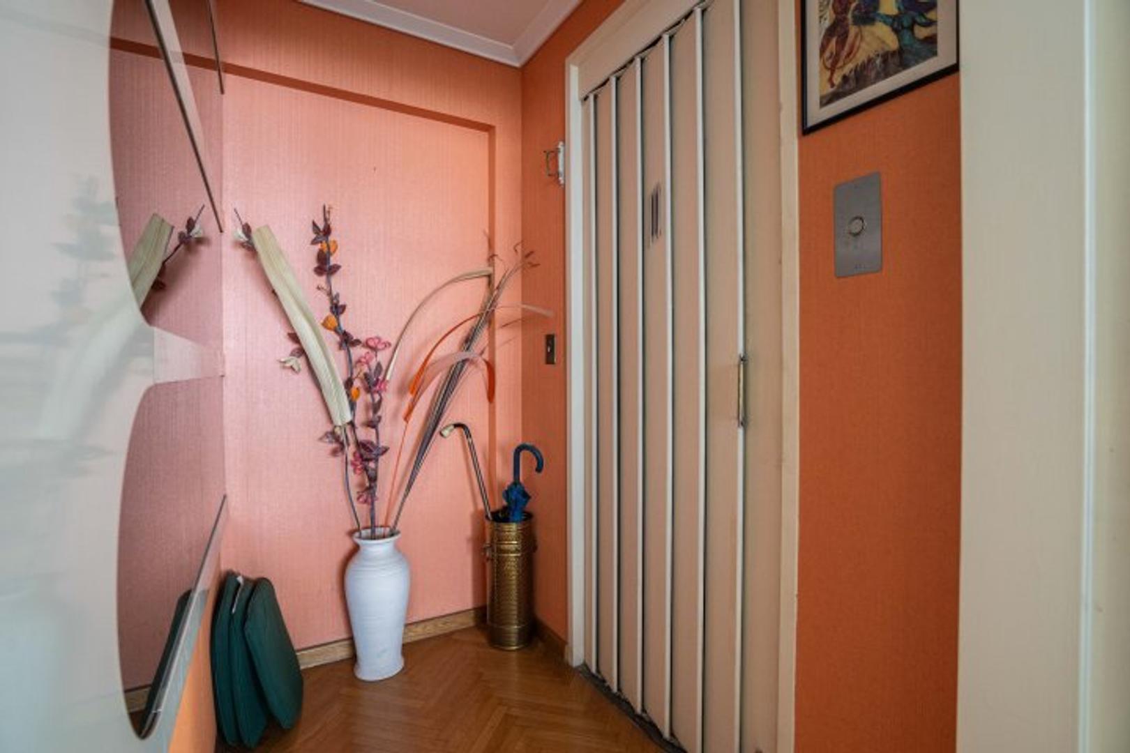 Venta. Departamento 4 Ambientes. Cochera. Balcón Terraza. Flores