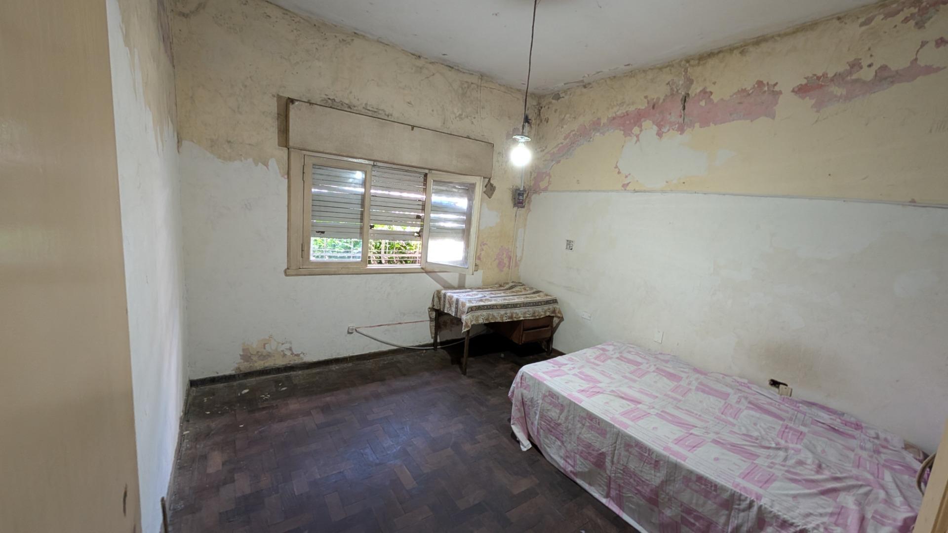 CASA en VENTA  Héroes de Malvinas  AL 2400, LANÚS ESTE 4 Amb