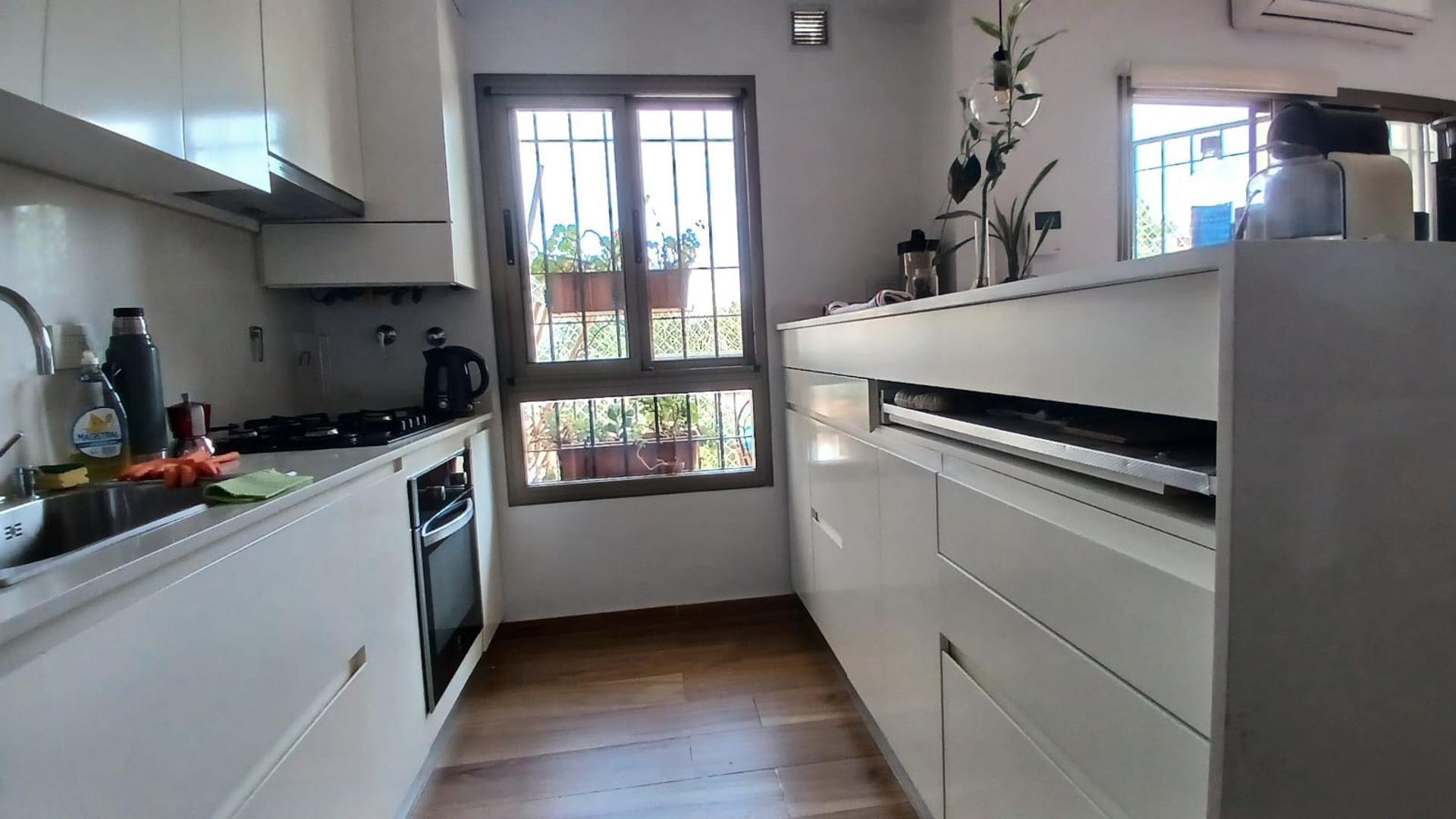 Departamento en Venta con 2 cocheras