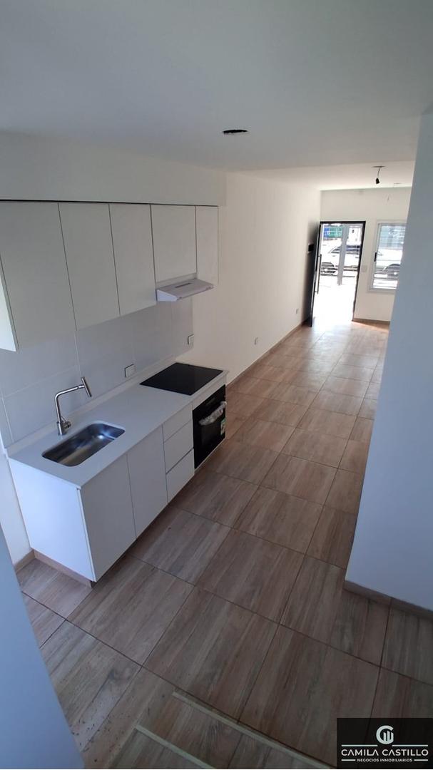 Casa en Alquiler de 1 dormitorio