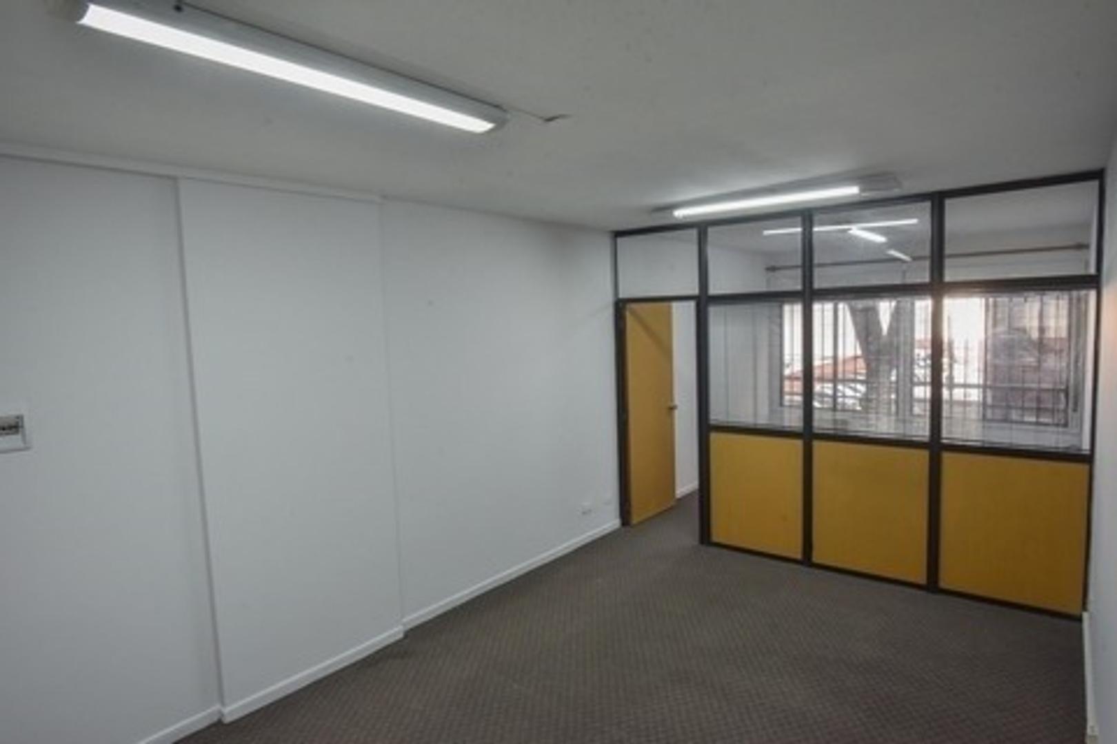 38M2 Amplio monoambiente dividido excel zona Av Corrientes