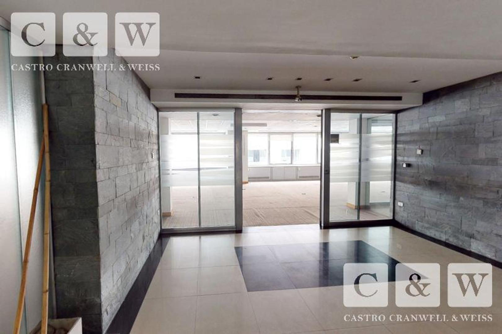 Alem, Leandro N., Av. al 400