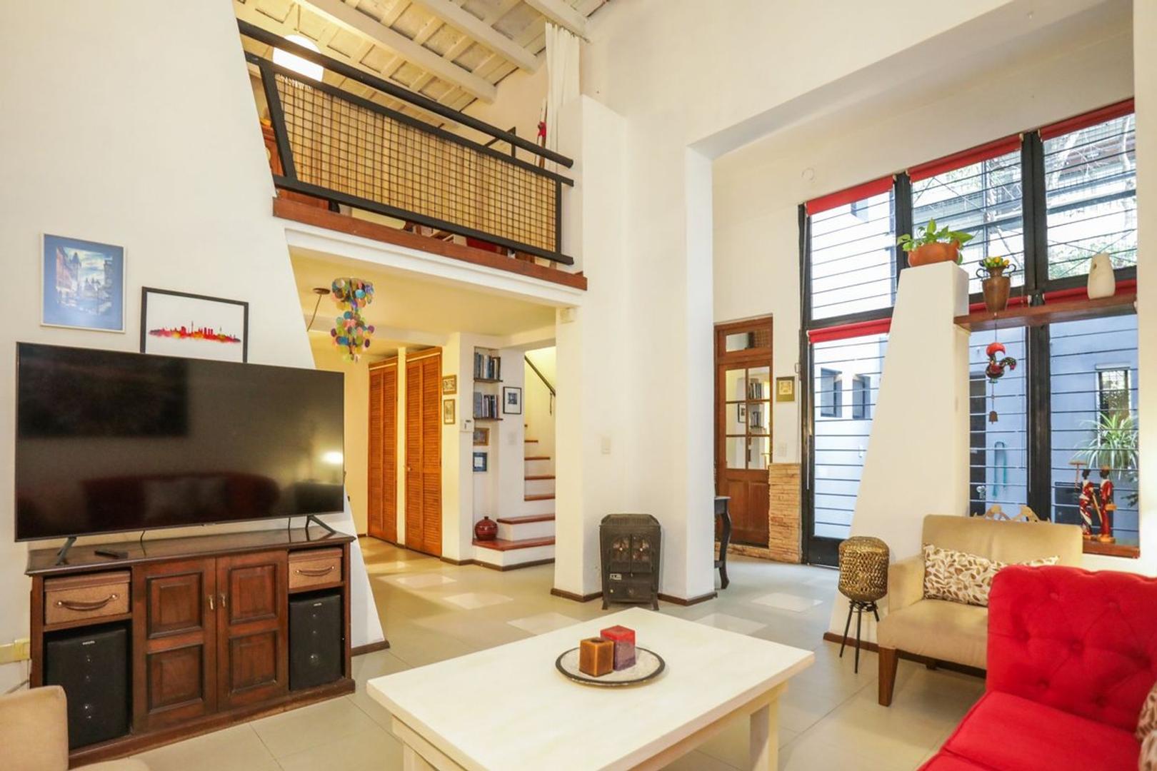 Casa 4 ambientes con terraza en Caballito