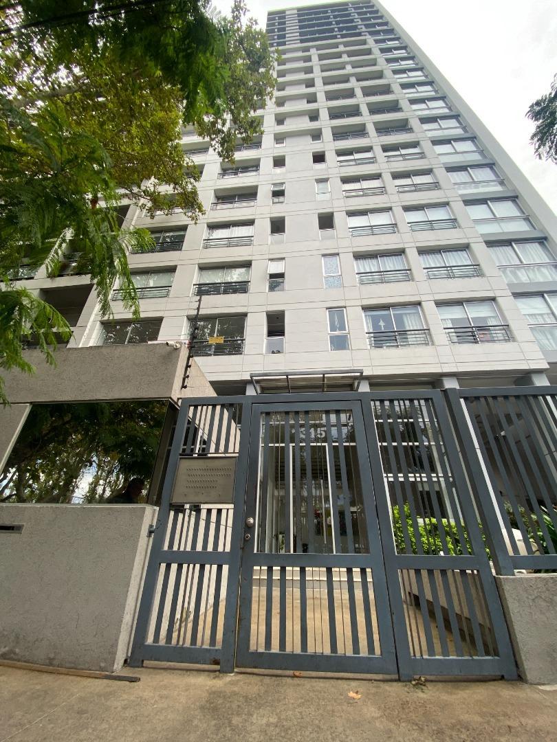 ESPECTACULAR PENTHOUSE EN BANFIELD  