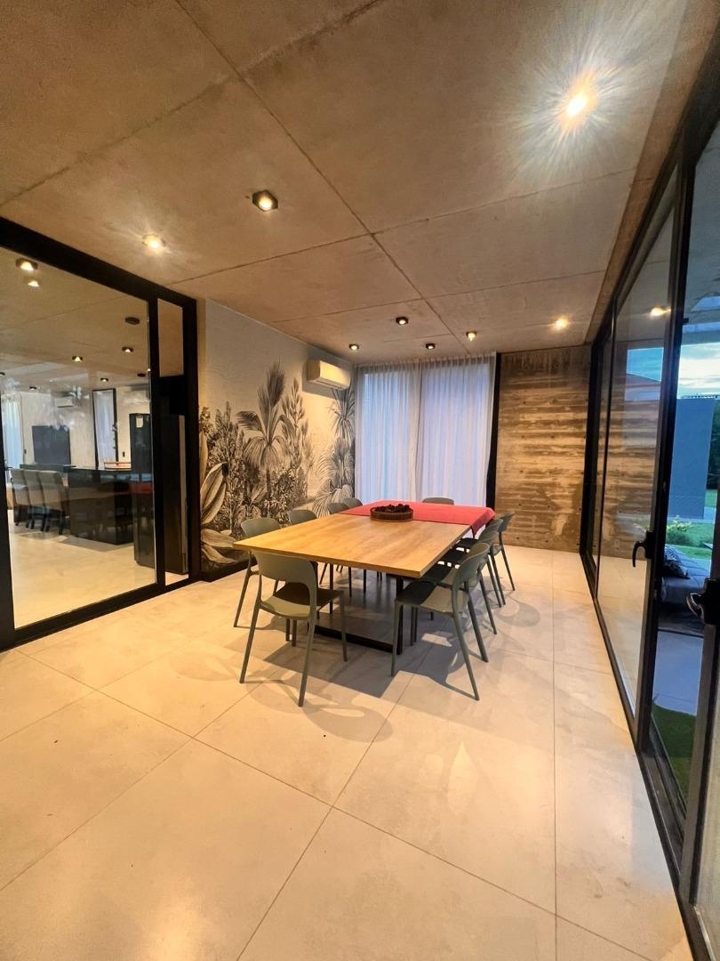 Casa En Barrio Cerrado Terralagos