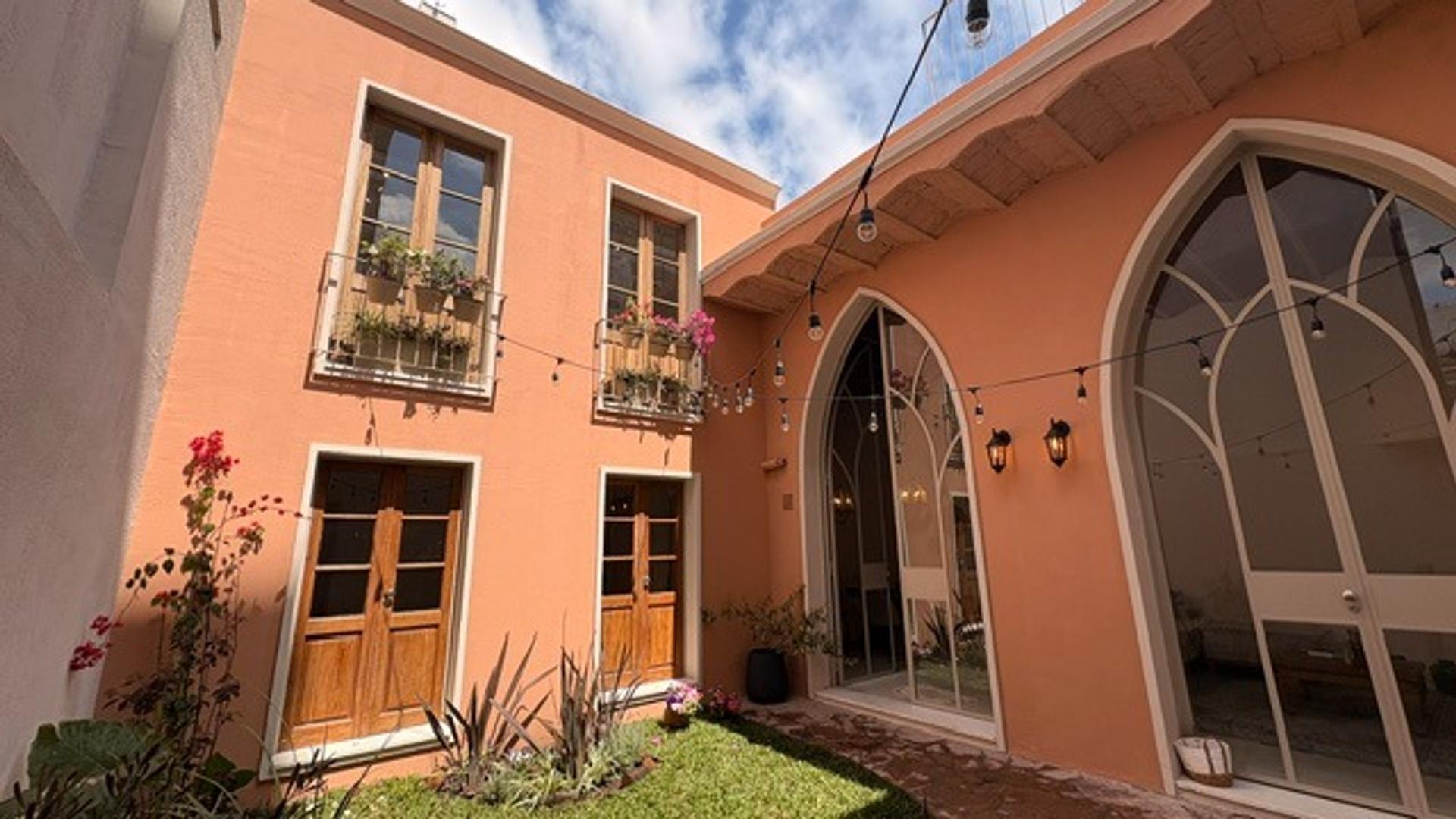 Casa 3 dormitorios Pasillo Amenities Dorrego 48 bis Rosario