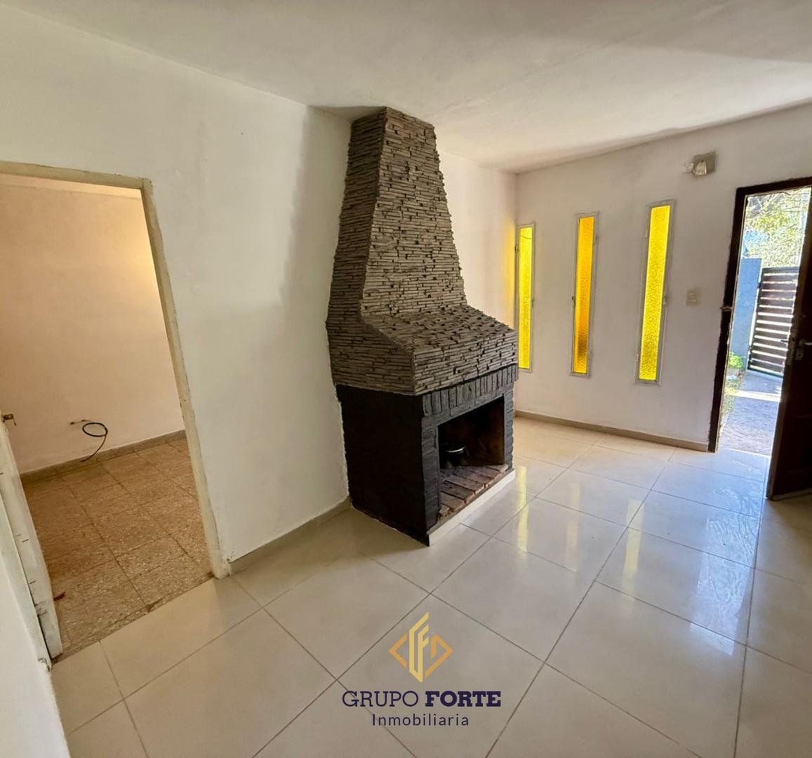 Juan B Justo, Villa Carlos Paz 1000