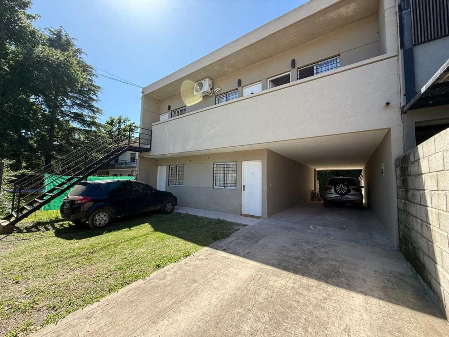 Venta Depto 2 Amb Pilar cochera zona Htal Austral