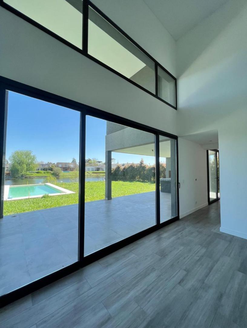 Casa en Venta de 5 dormitorios