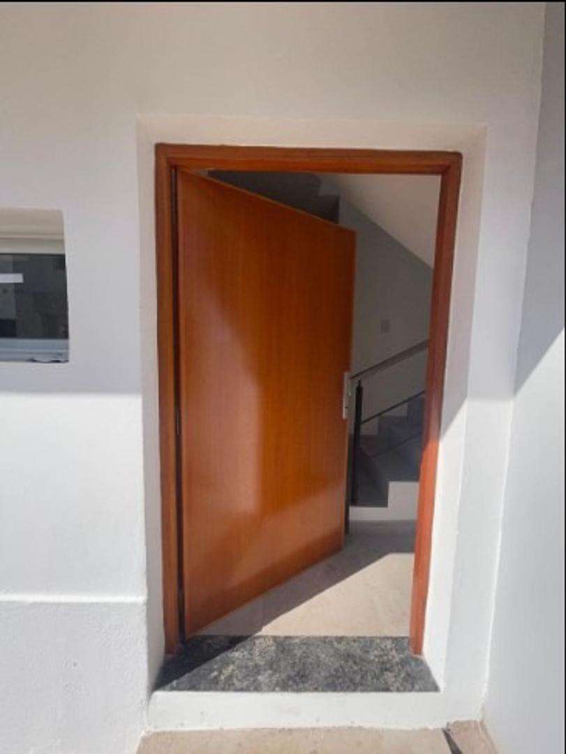 Depto Tipo Casa en Venta de 4 ambientes