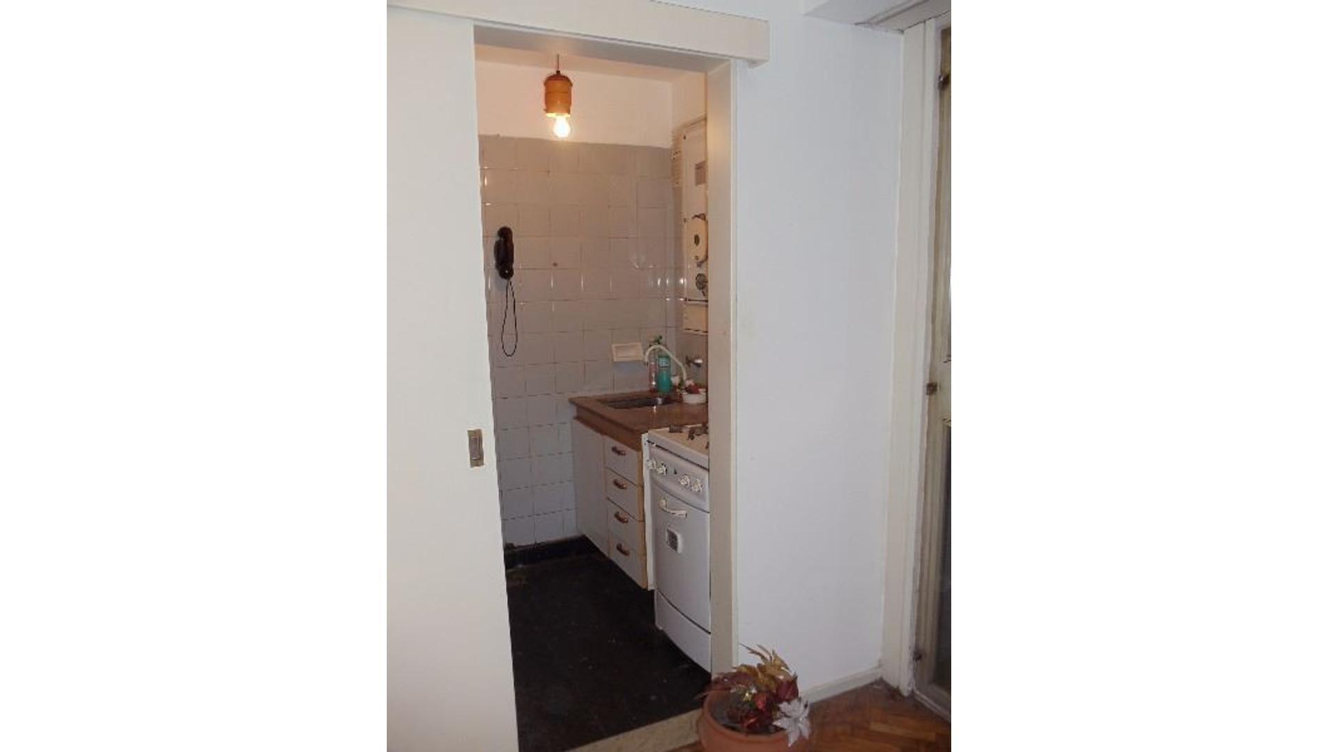 Paunero 2700, Piso 3