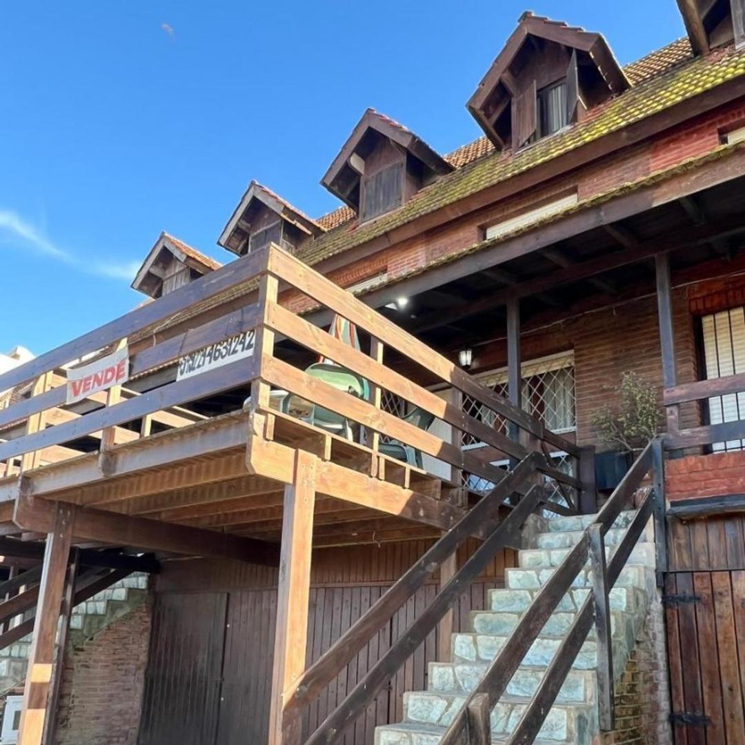 Av Del Mar Pinamar 326