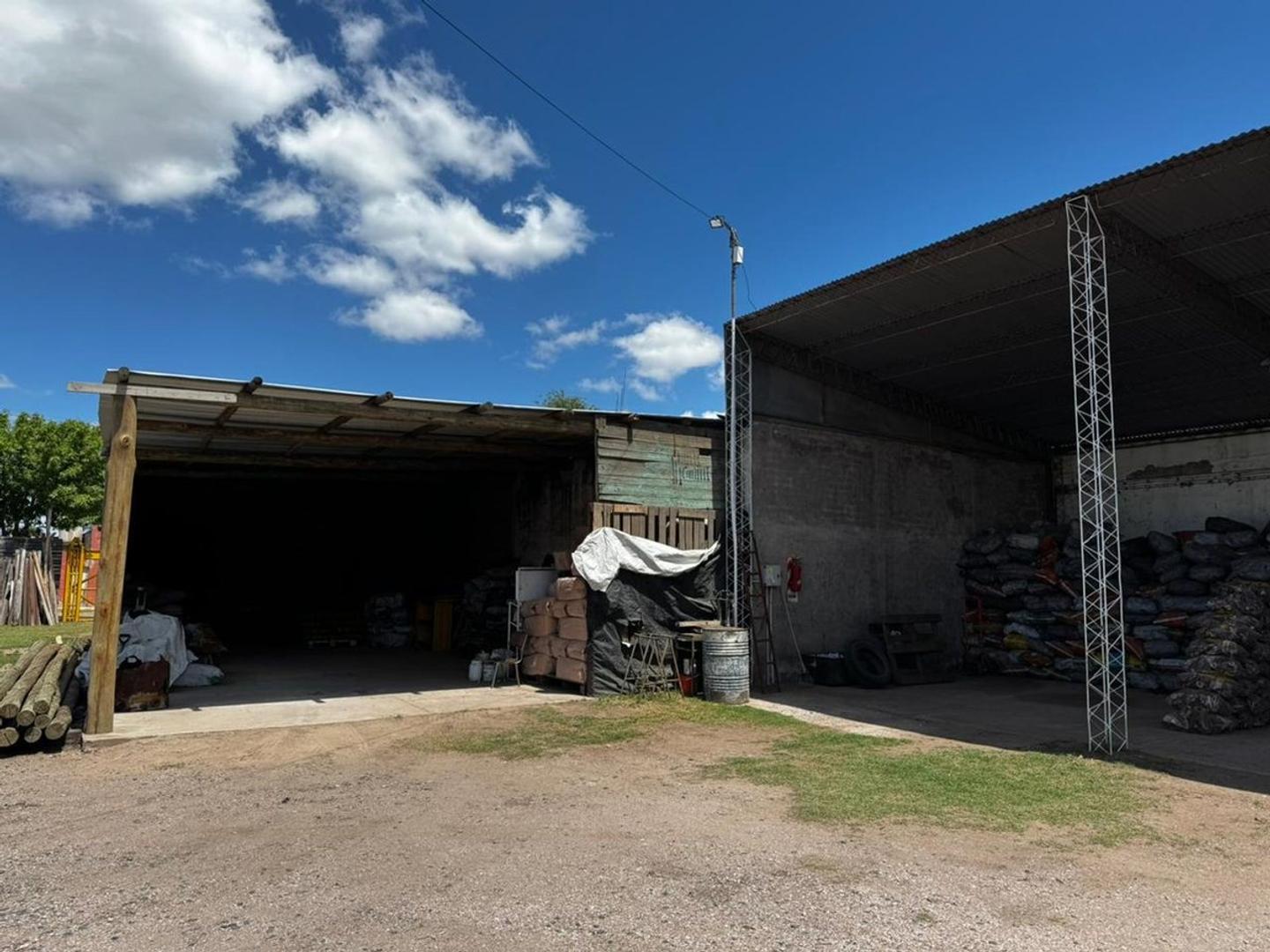 Alquiler de galpones en Av. Sgto Marzo 2605