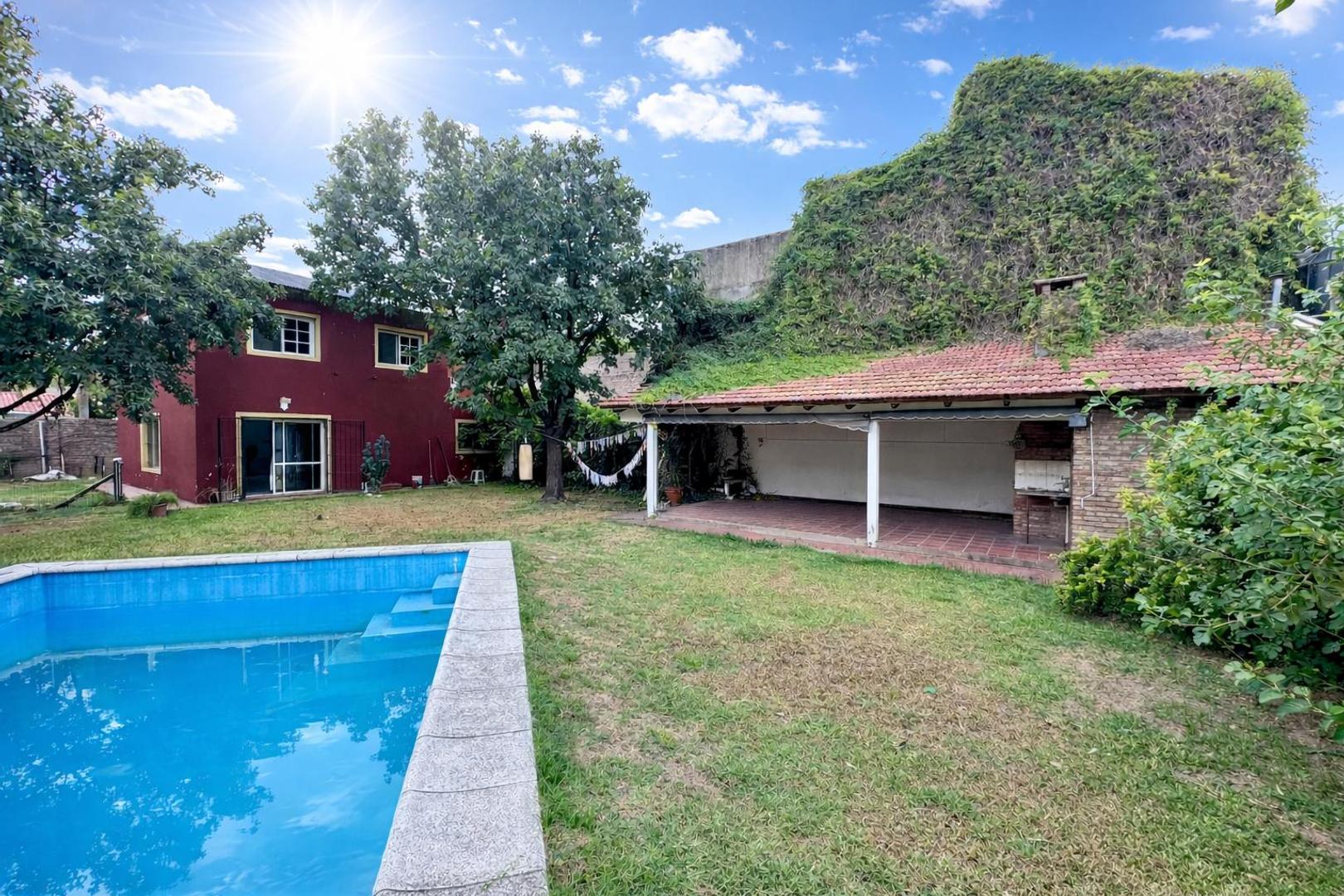 Casa en Granadero Baigorria