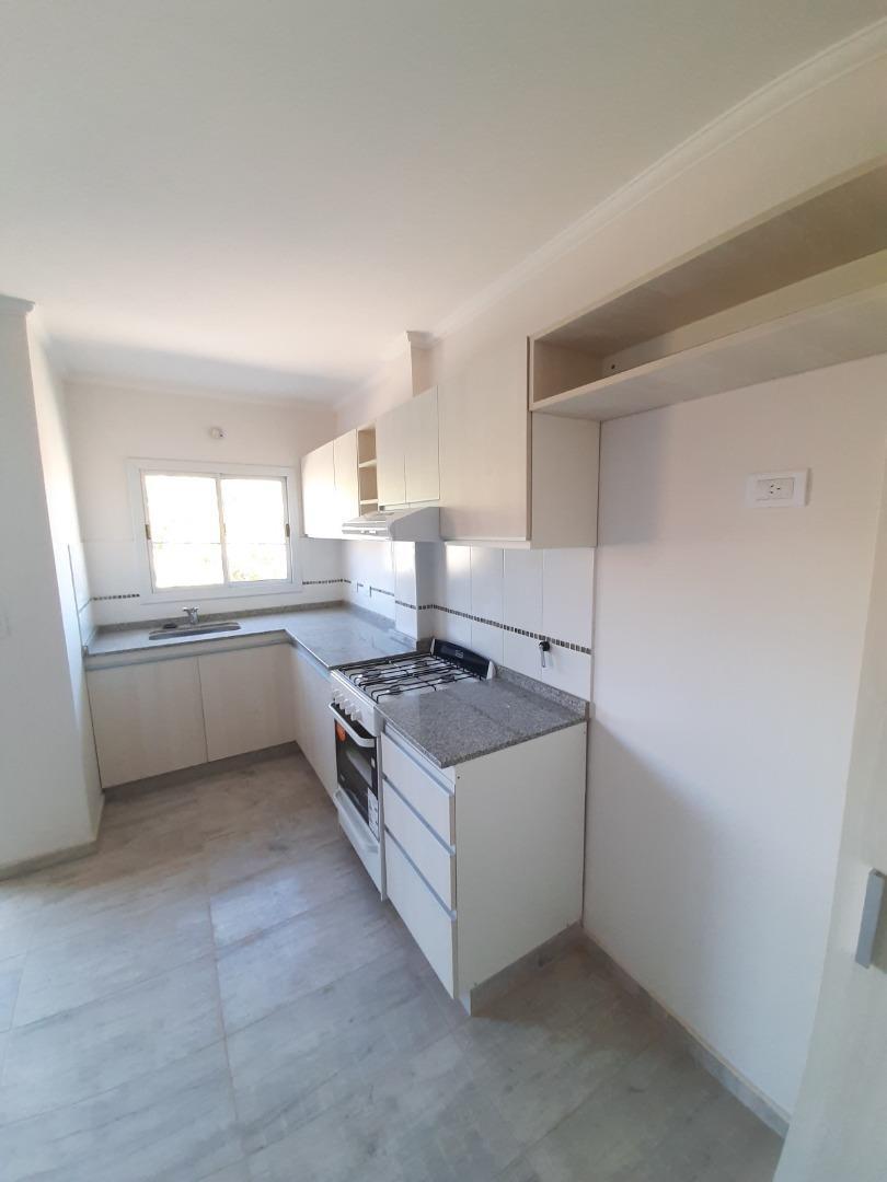 Departamento en Venta en Miguel Muñoz, USD 179.000