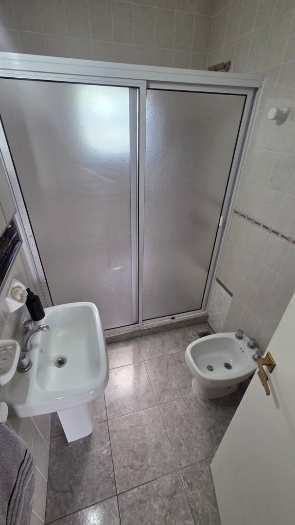 CASA REFACCIONADA A NUEVA EN LA TATENGUITA