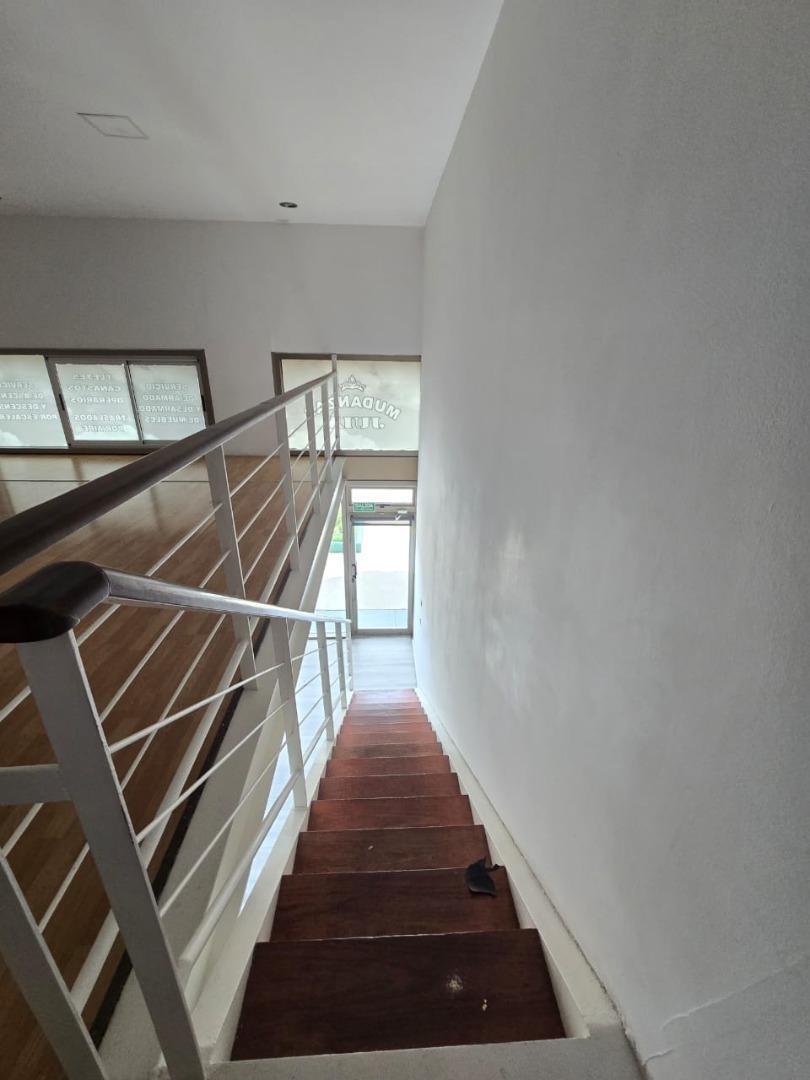 Amplio Local Comercial