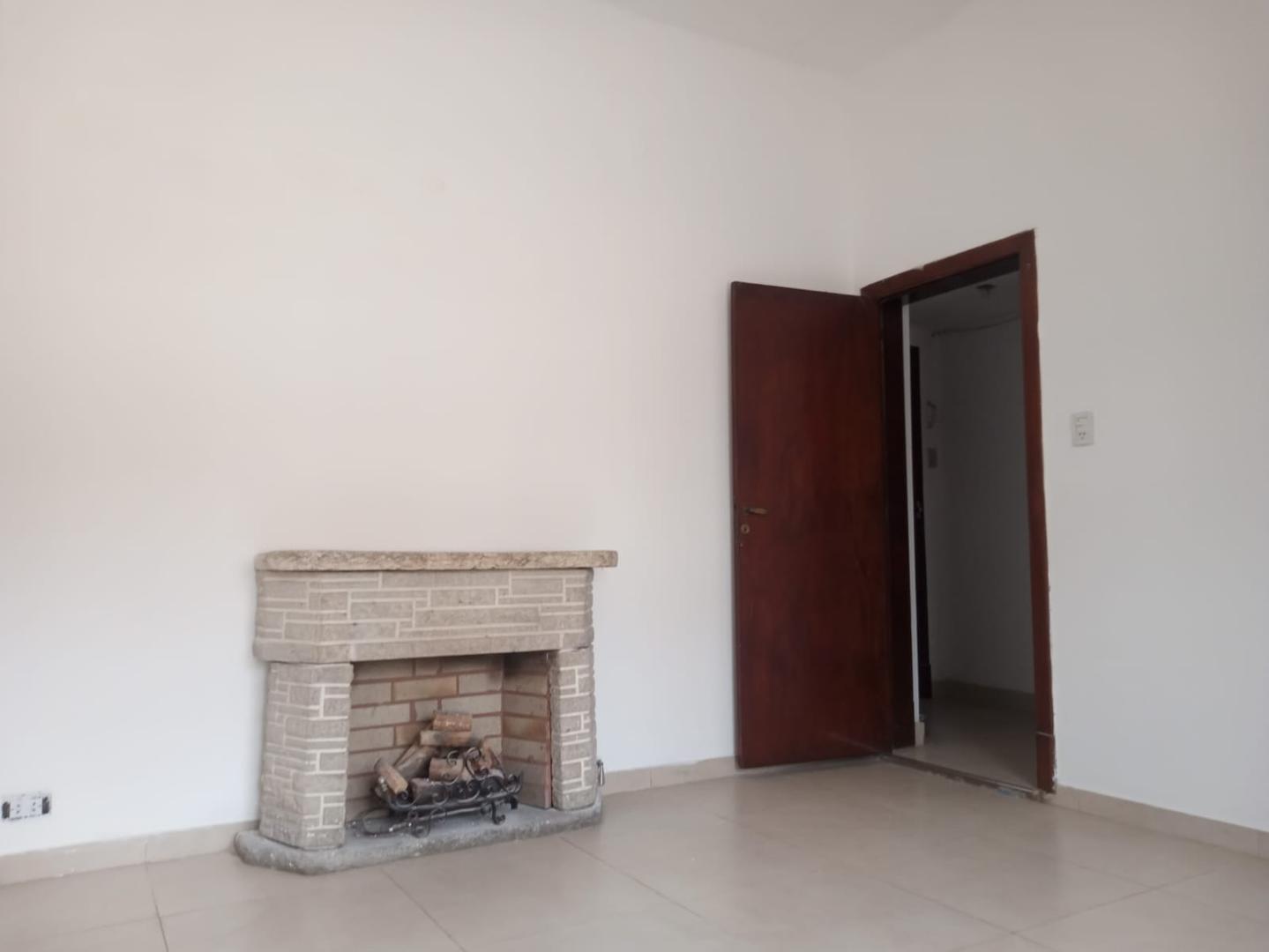 Depto Tipo Casa en Alquiler de 2 dormitorios