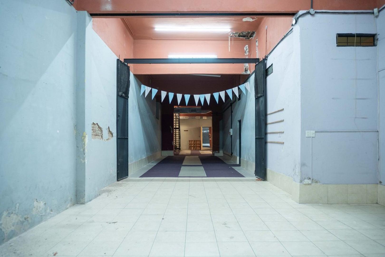 LOCAL EN VENTA LOTE PROPIO IDEAL INVERSION