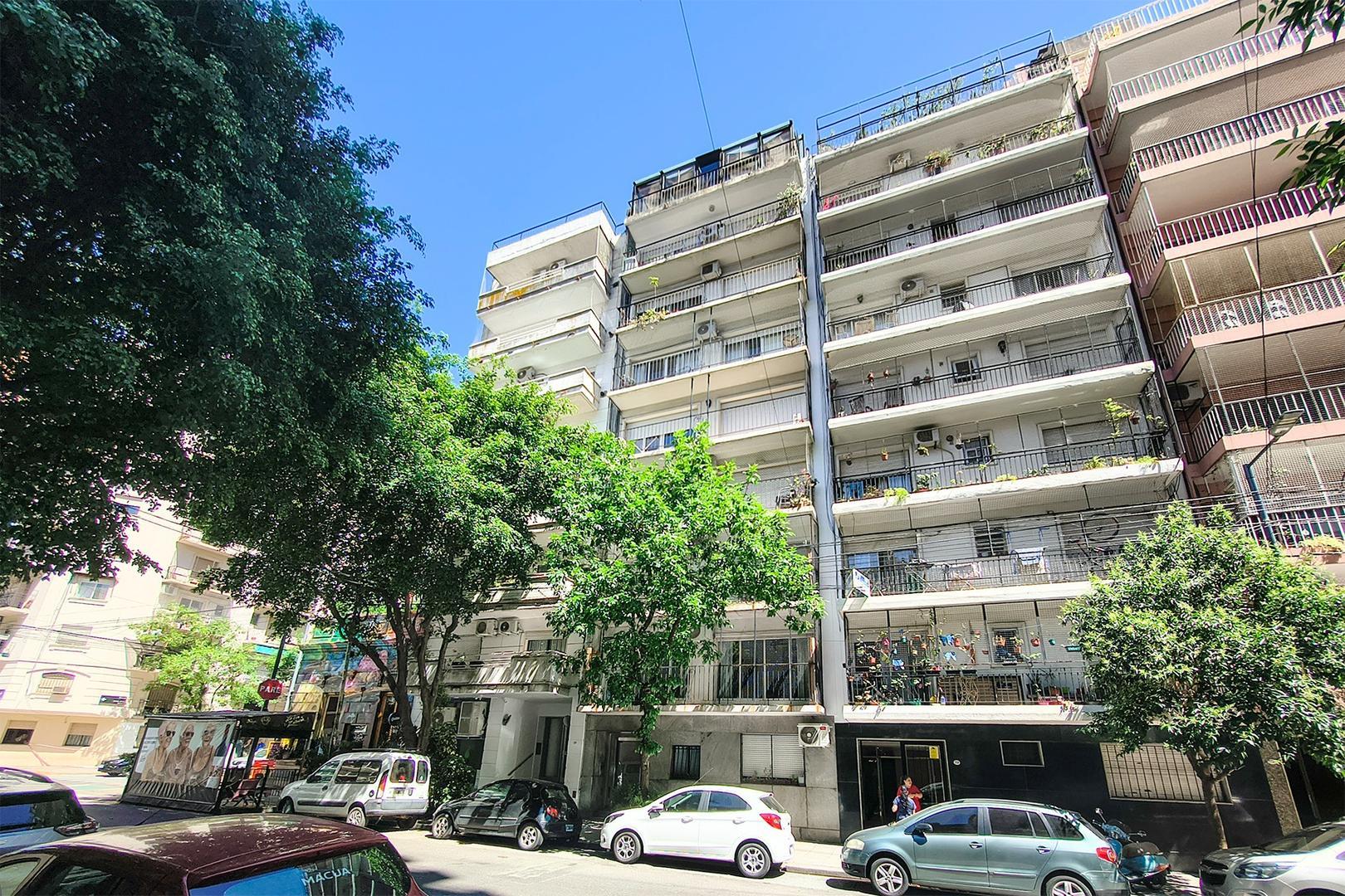 PISO DE CUATRO AMBIENTES