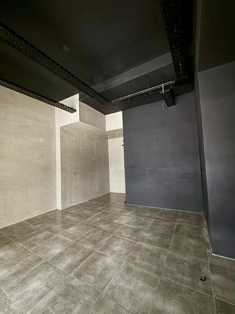 LOCAL EN ALQUILER, LOMITAS